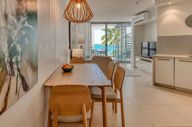 One Bedroom Beachfront Spa Penthouse