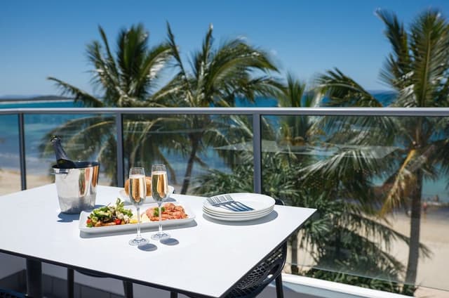 One Bedroom Beachfront Spa Penthouse