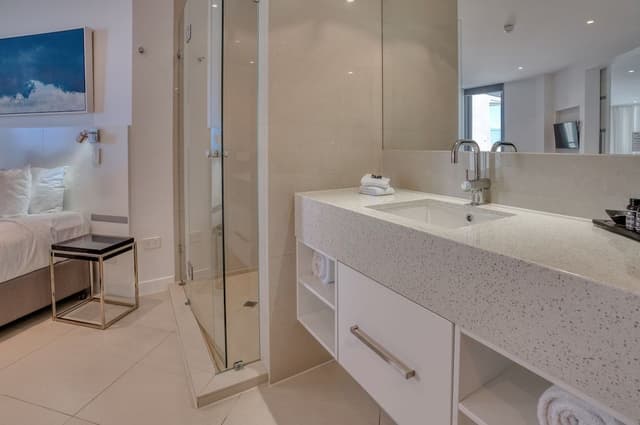 One Bedroom Partial Beach View Spa Penthouse