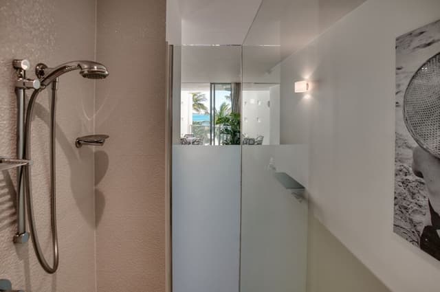 Beachfront Spa Studio Penthouse