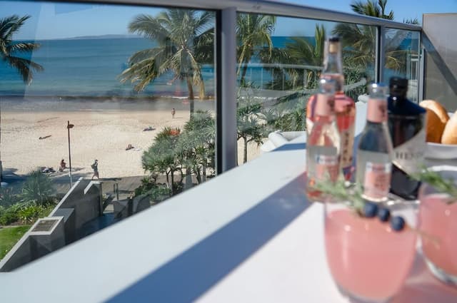 Beachfront Spa Studio Penthouse