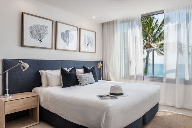 One Bedroom Beachfront Spa Penthouse