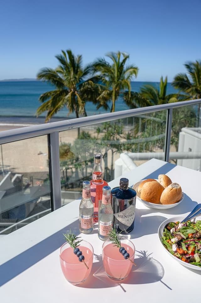 Beachfront Spa Studio Penthouse