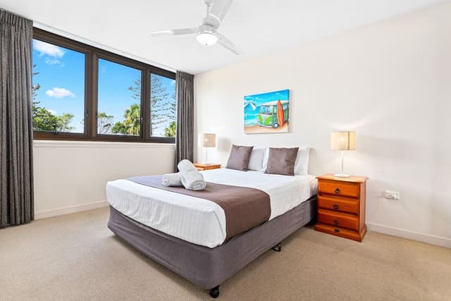 2 Bedroom Apartment, Filtered Ocean View