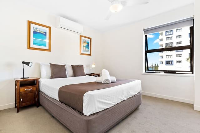 2 Bedroom Apartment, Full Ocean Views