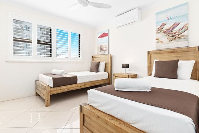 2 Bedroom Apartment, Filtered Ocean View