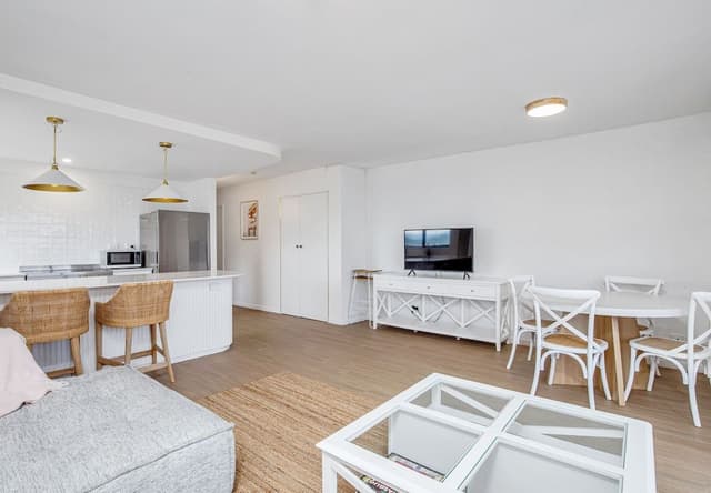 Superior Apartment, 2 Bedrooms, Bathtub, Ocean View