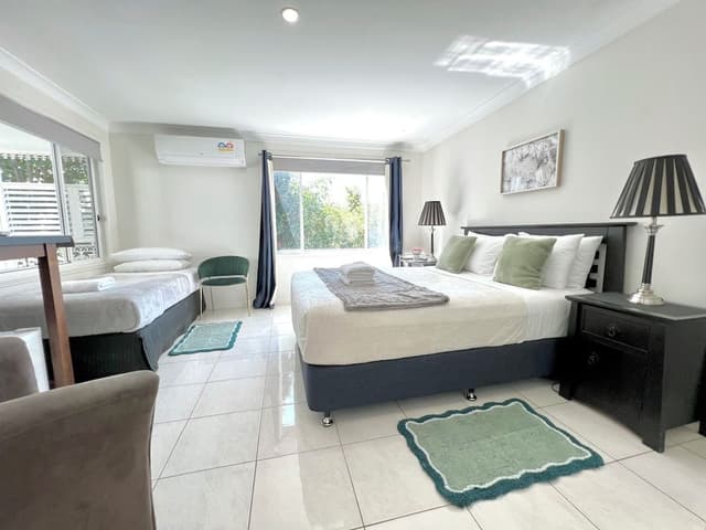 Superior Double Room with Private Bathroom