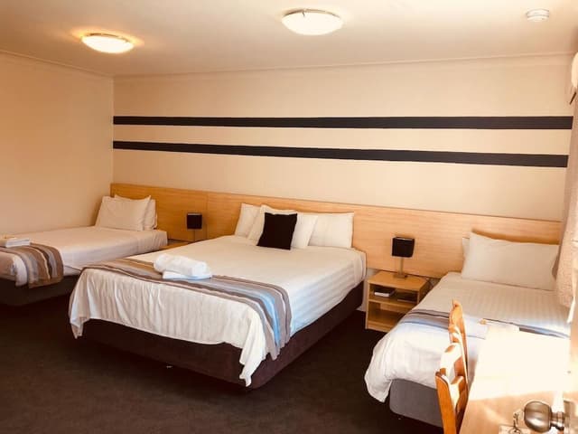 Basic Quadruple Room, 1 Bedroom
