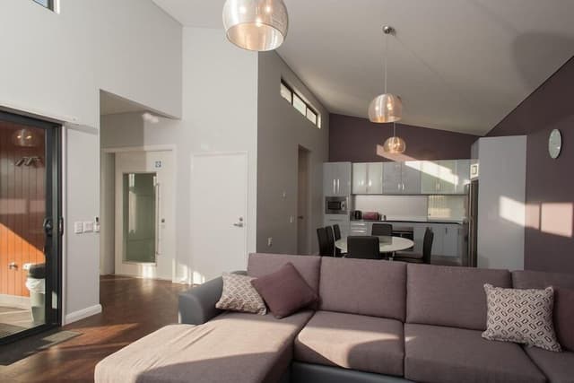 Luxury Villa, 3 Bedrooms, Accessible