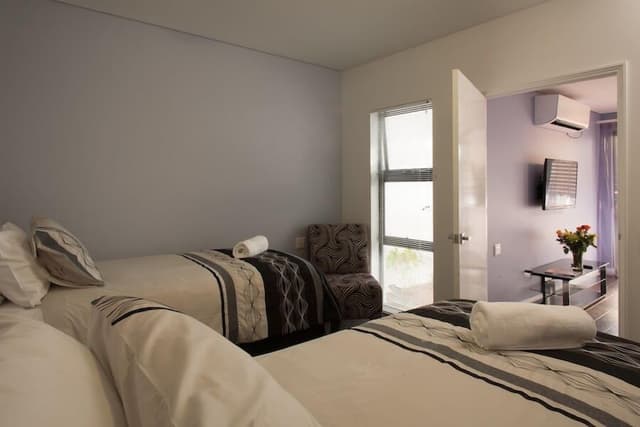 Luxury Villa, 3 Bedrooms, Accessible