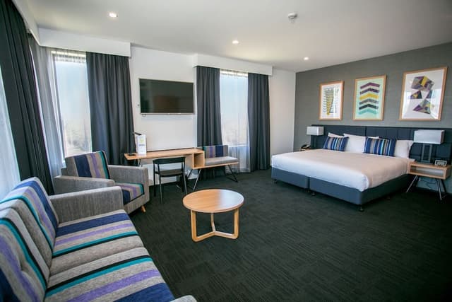 Executive King Suite