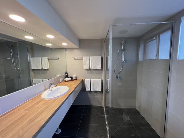 Upstairs Standard Room, 1 Queen Bed, Kitchenette
