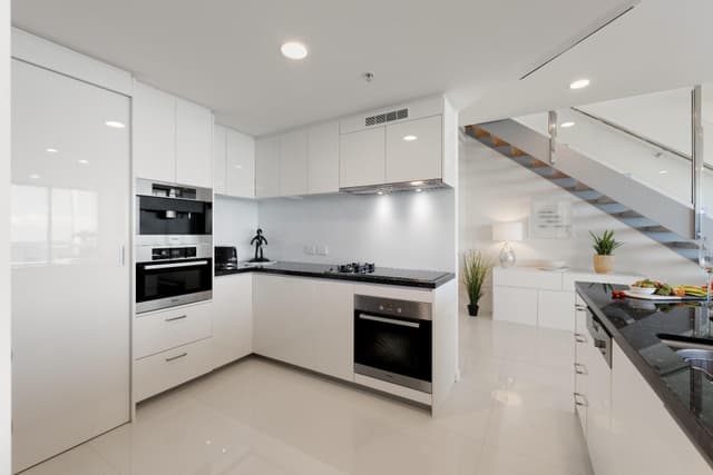 3 Bedroom Penthouse Ocean Views