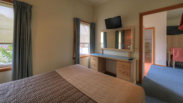 Deluxe Suite (Family)