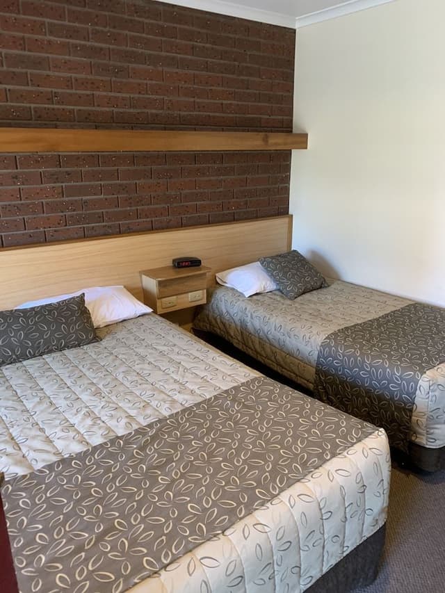 Superior Single/Double/Twin Room