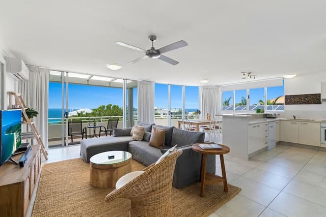 3 Bedrooms Panoramic Ocean View Top Level XL