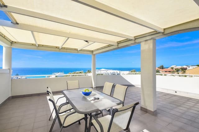 3 Bedrooms Panoramic Ocean View Top Level XL