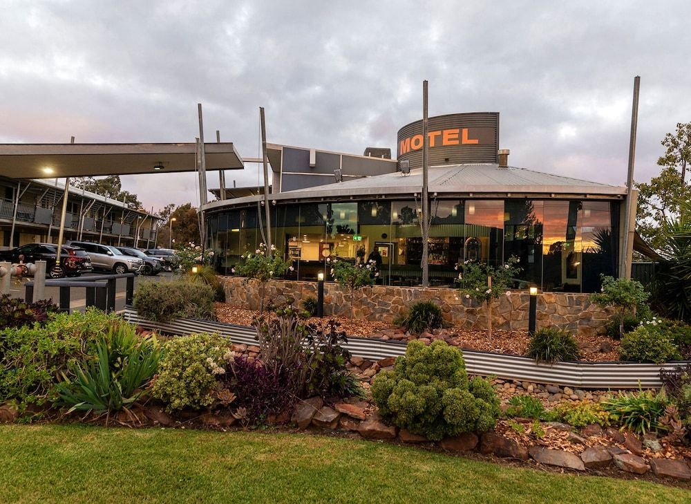 Station Motel Parkes3