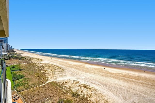 Three Bedroom Beachfront Premium Apartment