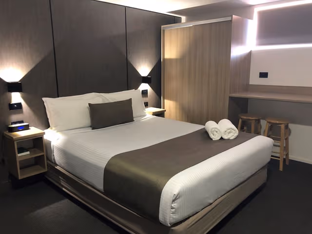 Superior Queen Room