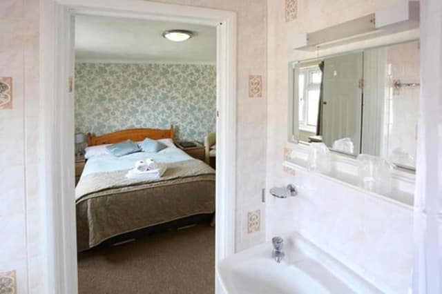 Double Room, Ensuite