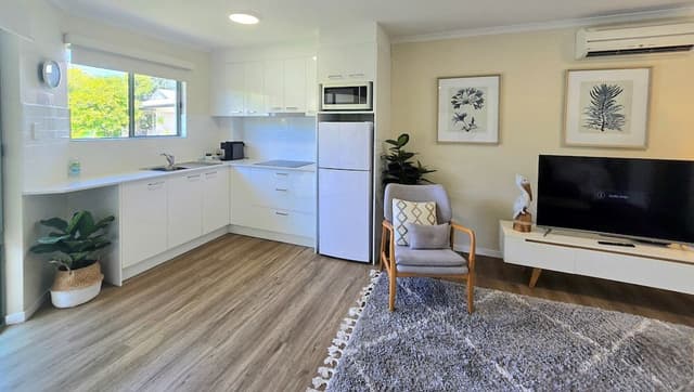 Superior Apartment, 1 Bedroom, Non Smoking, Pool View