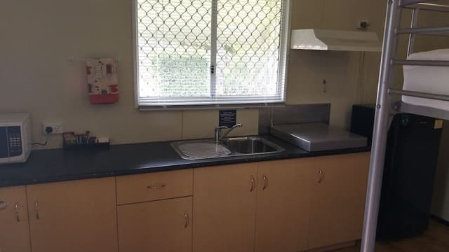 Standard Studio, Kitchenette (Disabled Friendly Cabin)