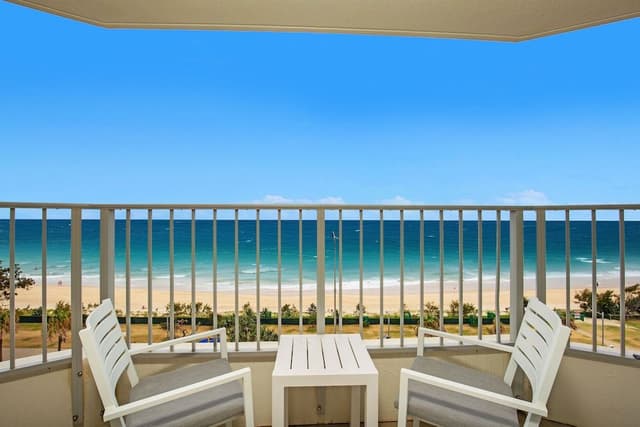 Two Bedroom Ocean View Superior Apartment