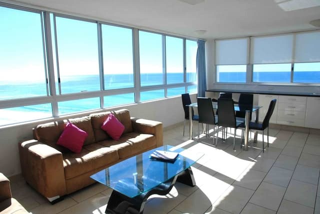 Superior 1 Bedroom Oceanfront or Balcony, Ocean View (Wifi 500mbs/day & 1 Car Park)