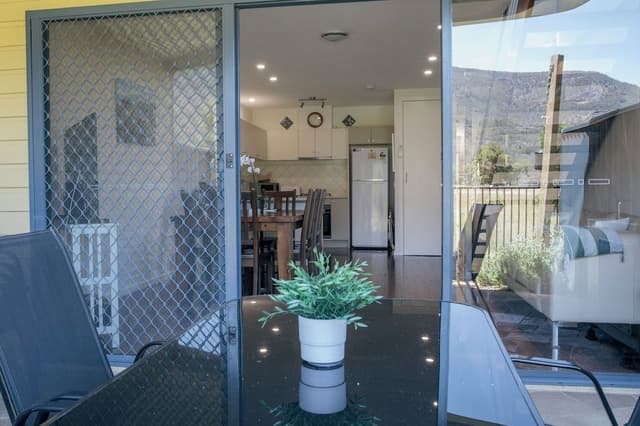 Family Townhome, 3 Bedrooms, Mountain View