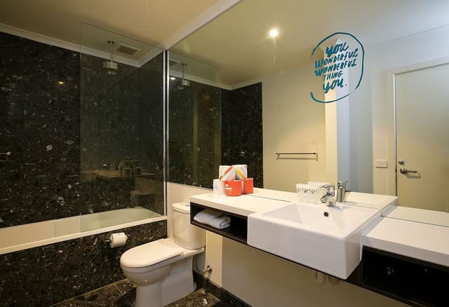 2.5 Bedroom Apartment with Balcony Spa