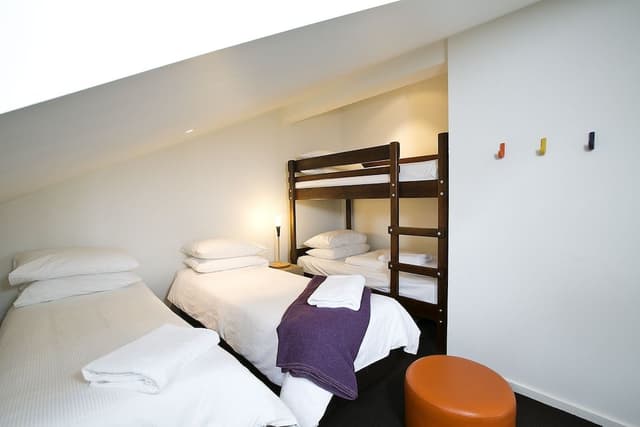 3 Bedroom Apartment with Balcony Spa