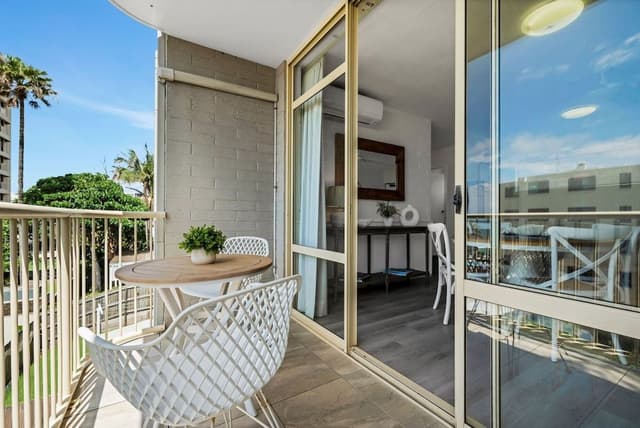 1 Bedroom Apartment with Ocean View