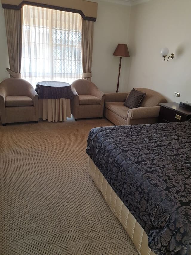Small Family Suite