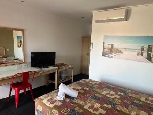 Queen Room
