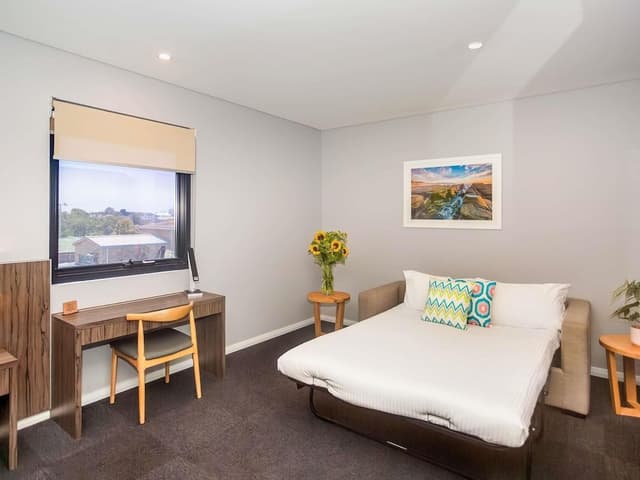 Family Room, 1 King Bed with Sofa bed, Lake View
