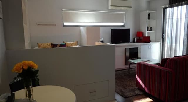 Business Studio, 1 Queen Bed, City View