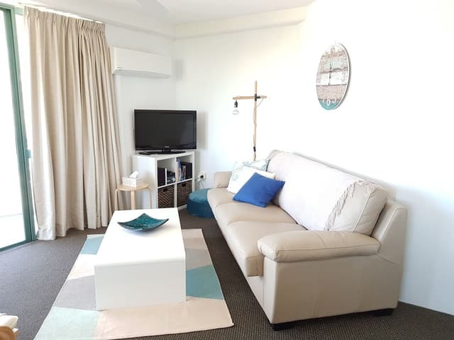 Excellsior Superior 1 Bedroom Apartment