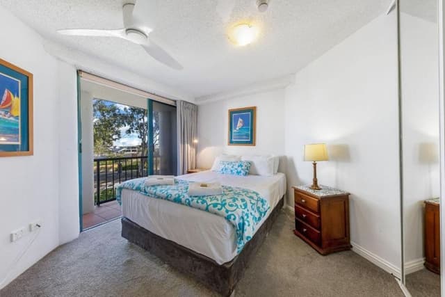 Excellsior 1 Bedroom Budget Apartment