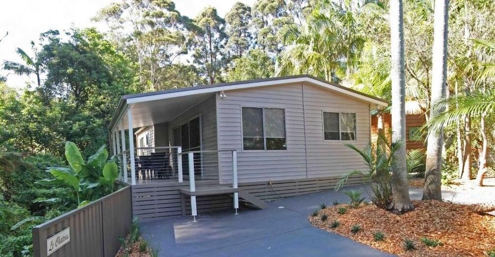 The Palms at Avoca0