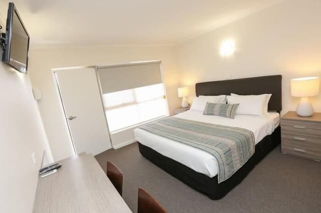 Deluxe Suite, 1 Bedroom, Non Smoking (Queen Deluxe)