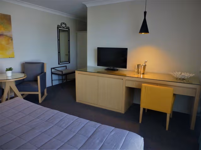 Deluxe King Spa Room with Private Balcony