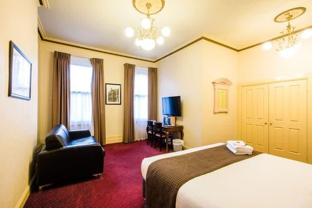 Standard King Room