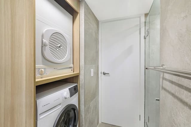 Superior Two Bedroom Ocean View Apartment