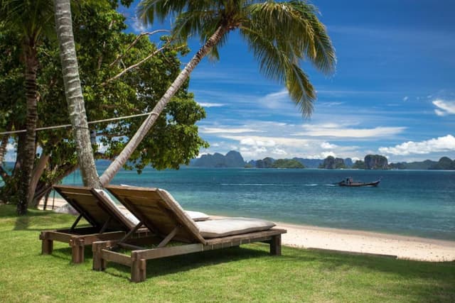 Panorama Tented Pool Villas