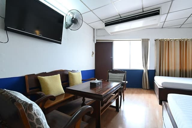 Triple Room