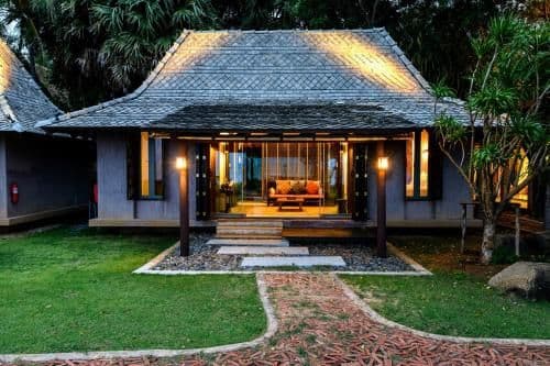 Beachfront Villa with Plunge Pool