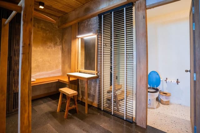 Beachfront Suites with Plunge Pool