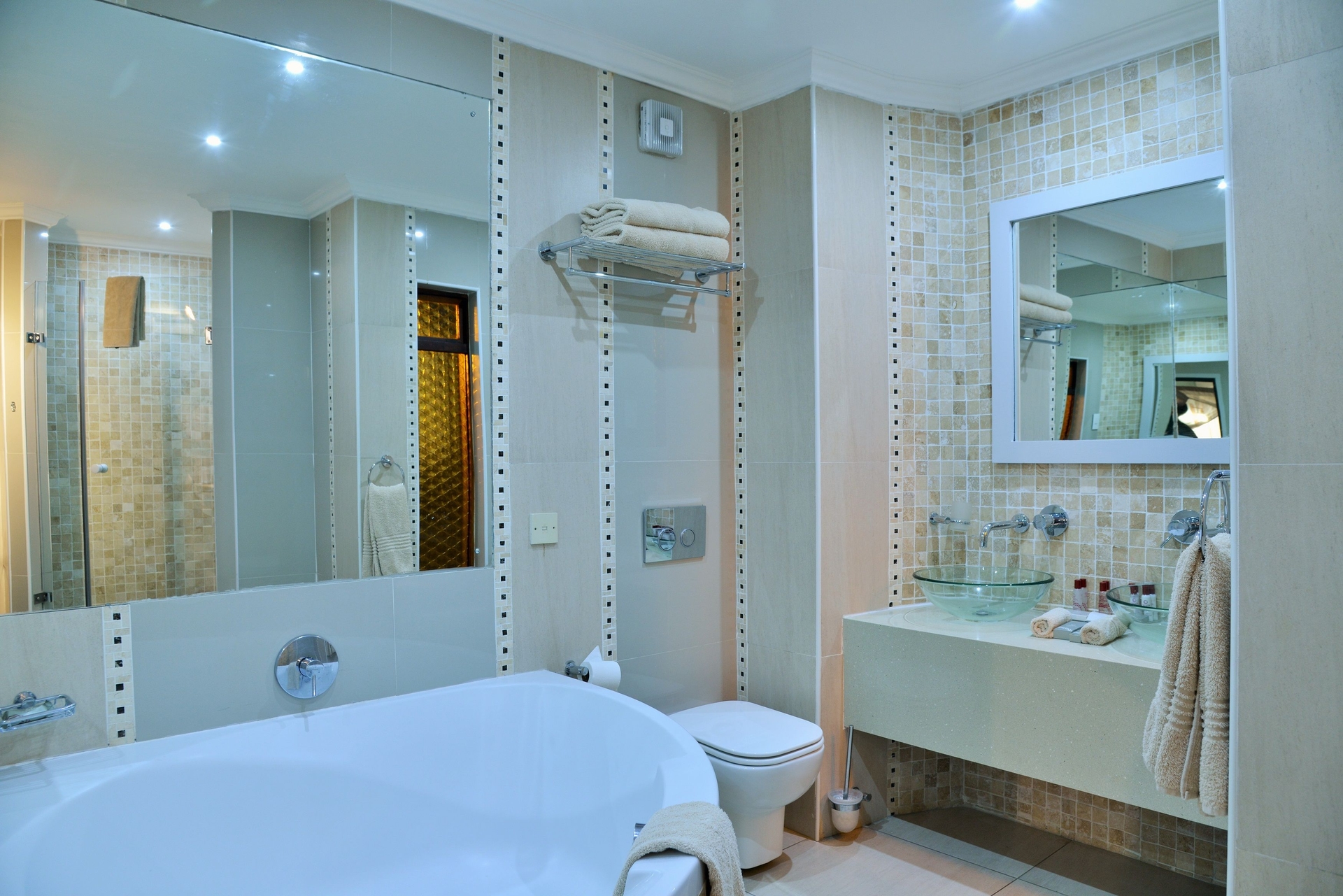 Cresta Mowana Safari Resort & Spa3
